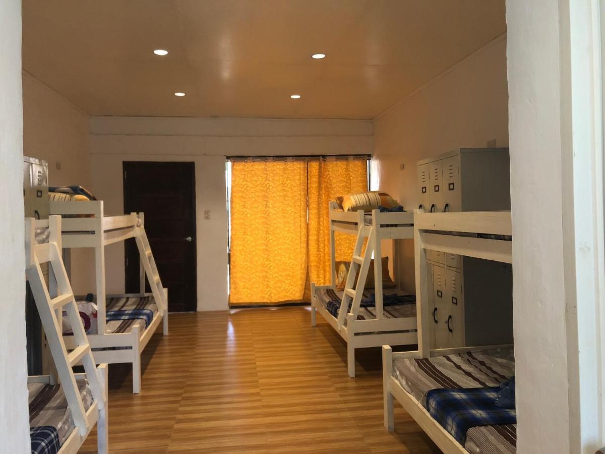 Alesseo Hostel Tiniguiban Εξωτερικό φωτογραφία