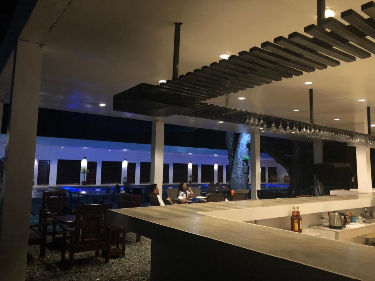 Alesseo Hostel Tiniguiban Εξωτερικό φωτογραφία