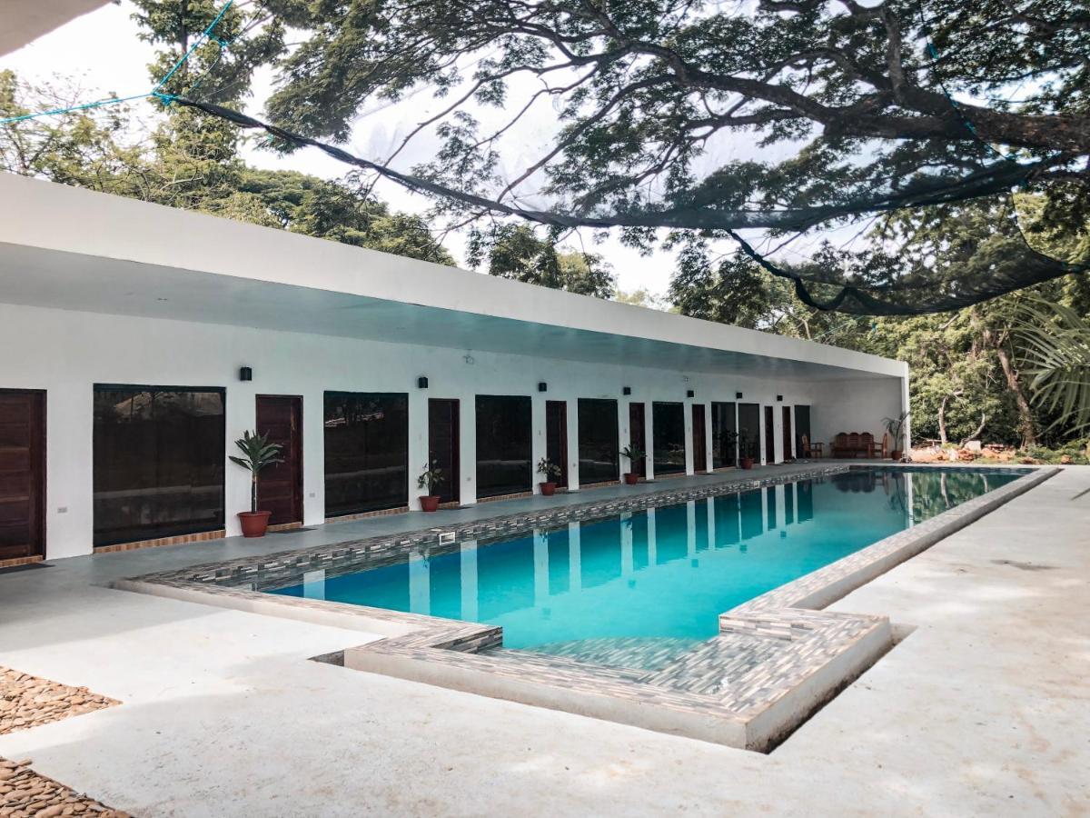 Alesseo Hostel Tiniguiban Εξωτερικό φωτογραφία