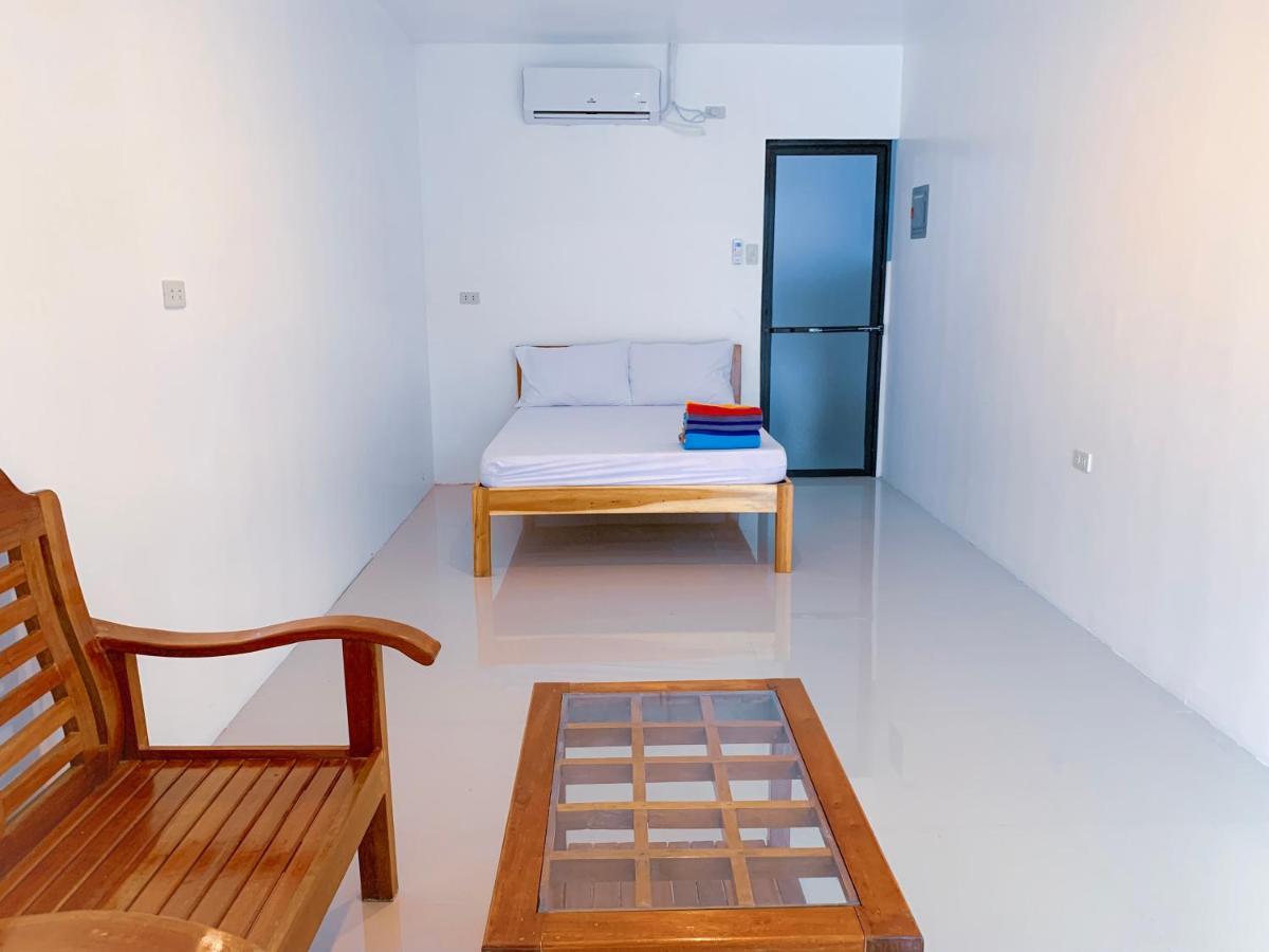 Alesseo Hostel Tiniguiban Εξωτερικό φωτογραφία