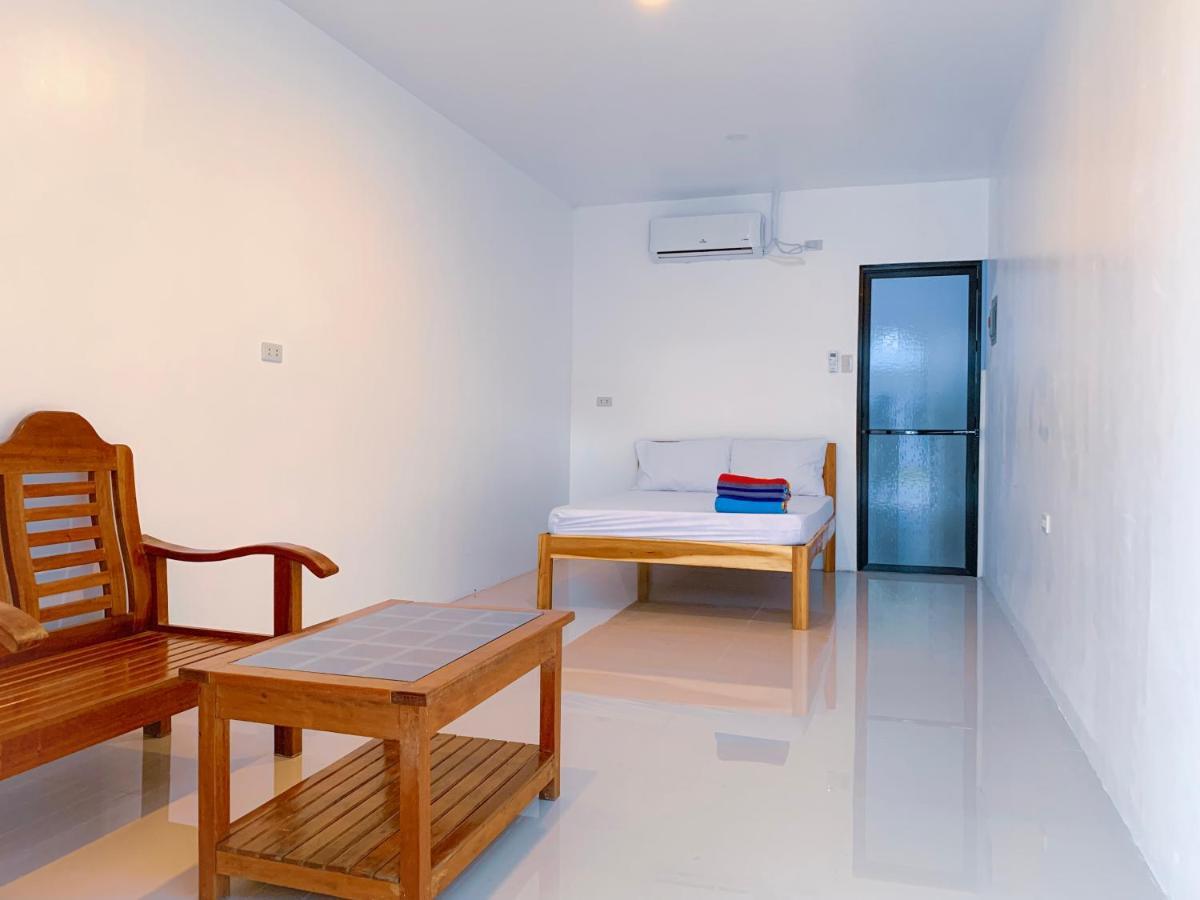 Alesseo Hostel Tiniguiban Εξωτερικό φωτογραφία